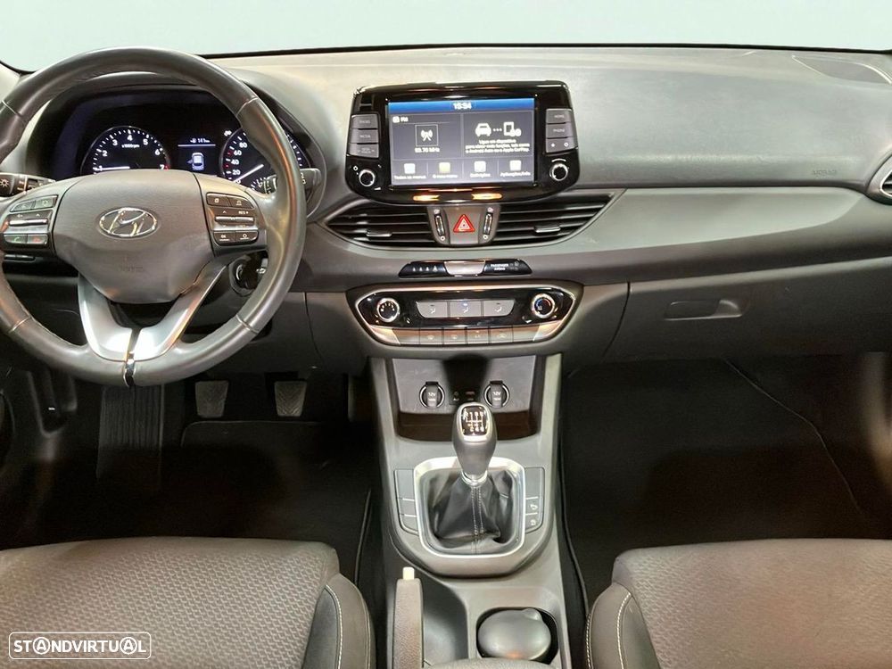 Hyundai i30 - 11