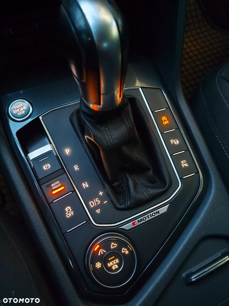 Volkswagen Tiguan 2.0 TSI 4Mot R-Style DSG - 28