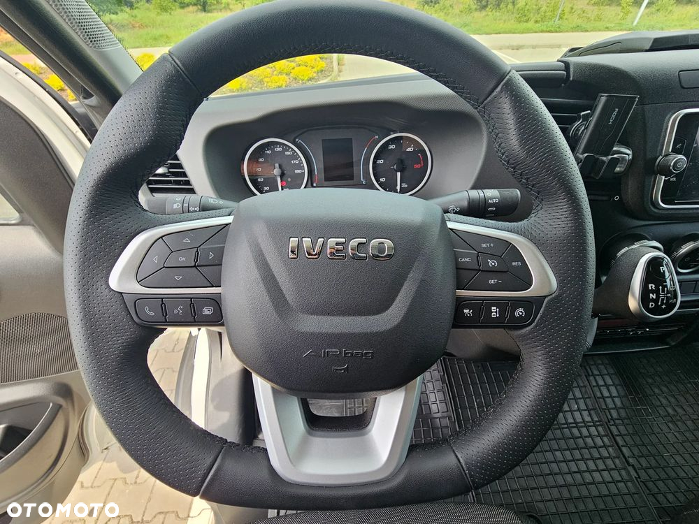 Iveco DAILY - 29