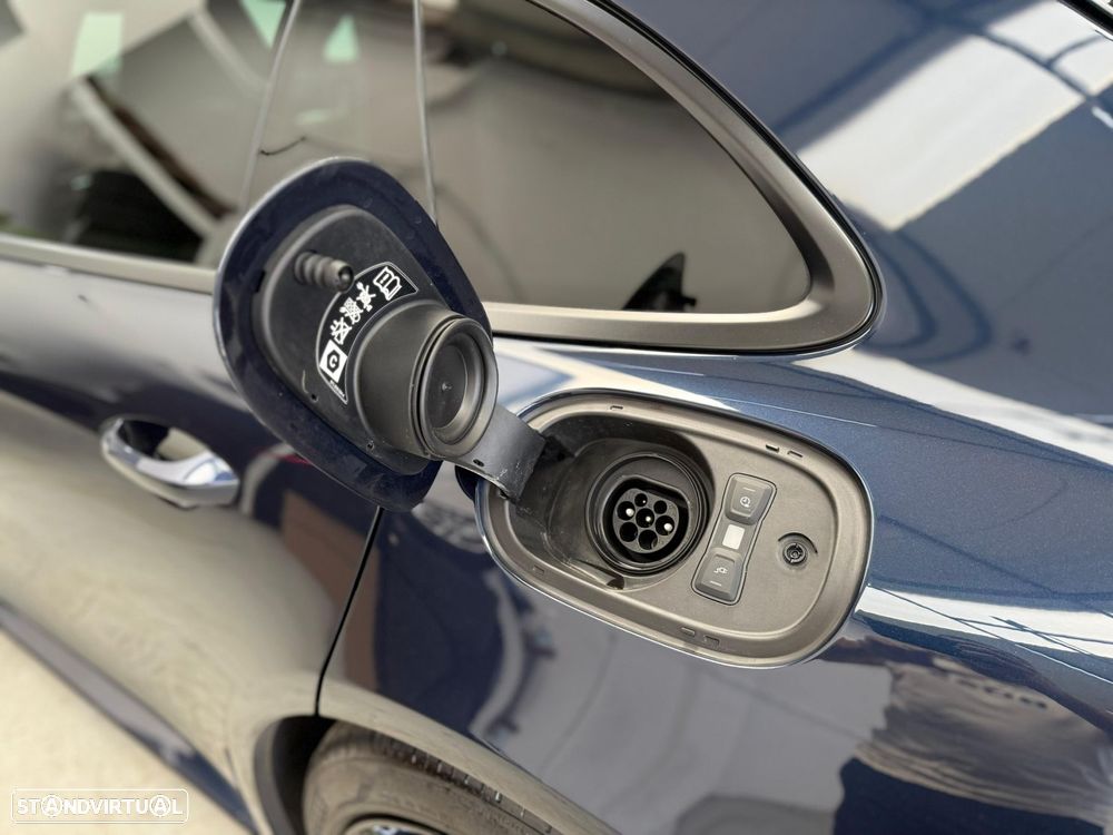 Porsche Panamera Sport Turismo 4 E-Hybrid - 27
