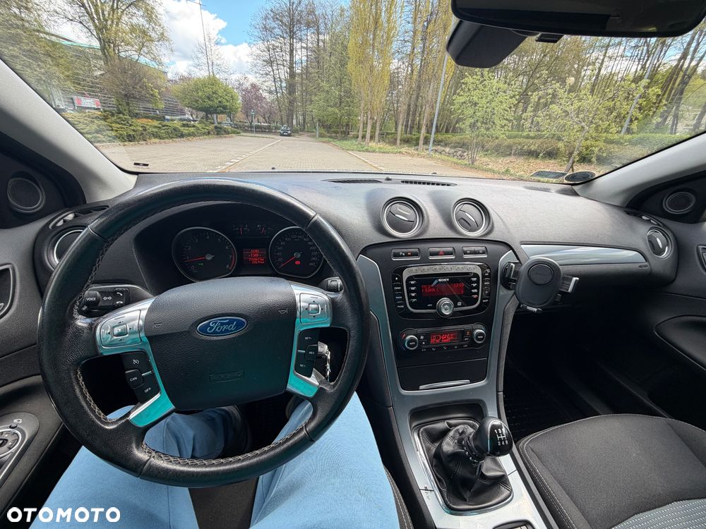 Ford Mondeo 2.0 Trend - 7