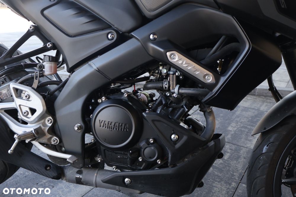 Yamaha MT - 4