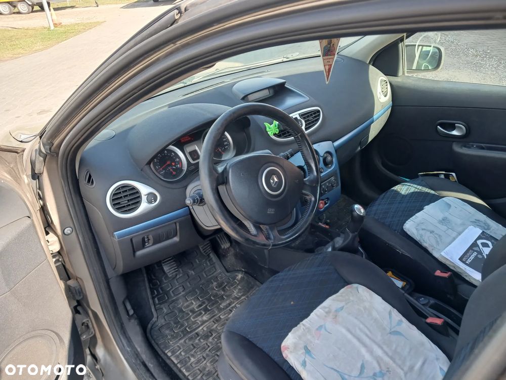 RENAULT CLIO III 1.2 16V LAK. TED11 CAŁA NA CZĘŚCI CZESCI - 4