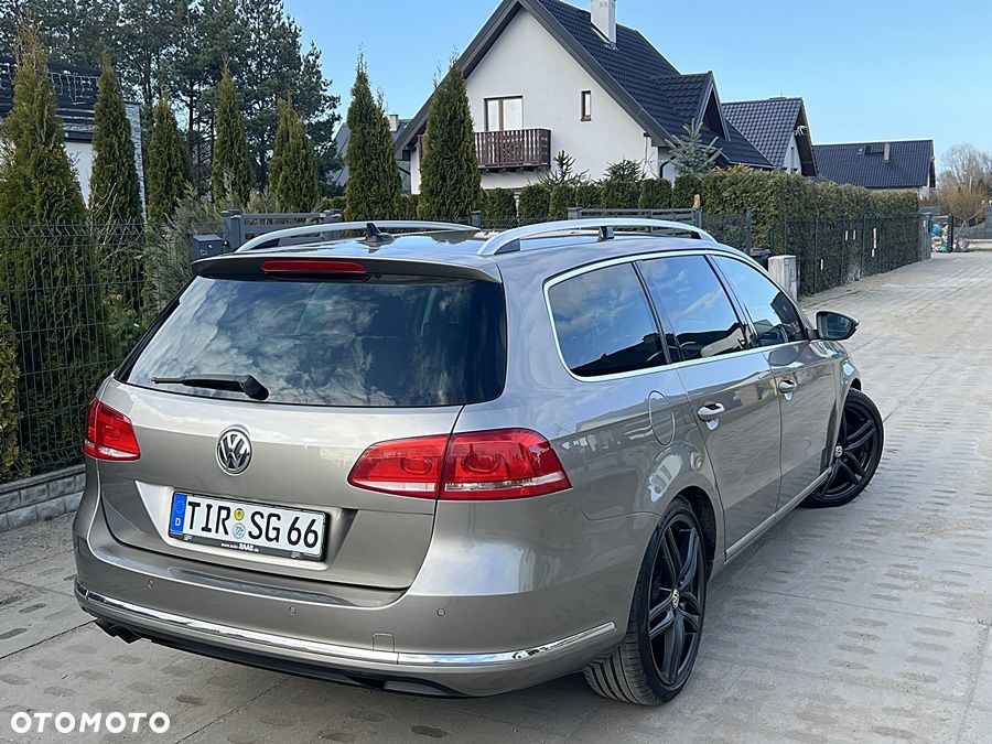 Volkswagen Passat 2.0 TDI Highline - 4