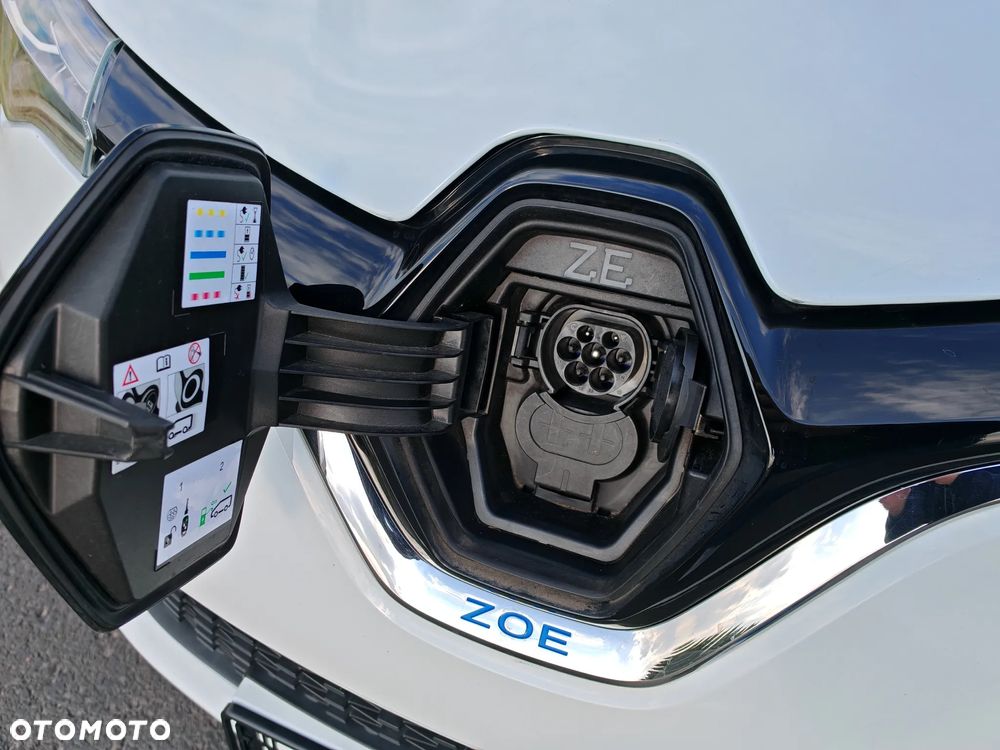 Renault Zoe - 14