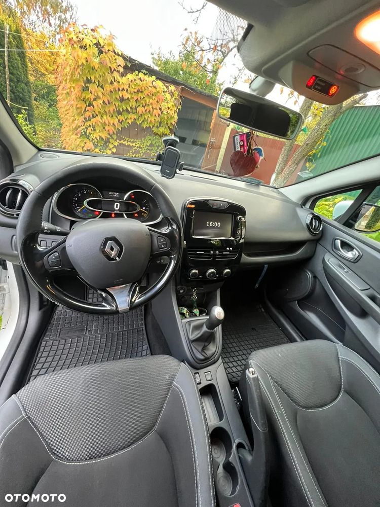 Renault Clio 1.5 dCi 75 Grandtour Expression - 19
