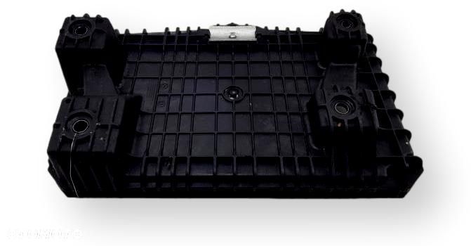 MERCEDES CLE GLC W206 W214 Podstawa akumulatora OE - 1