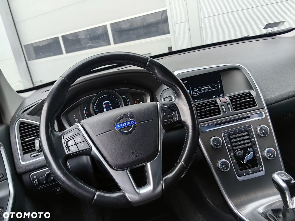 Volvo XC 60 D4 Kinetic - 14