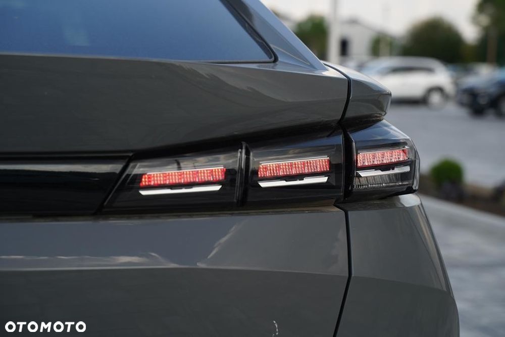 Peugeot 408 1.2 PureTech mHEV Allure S&S e-DSC6 - 25