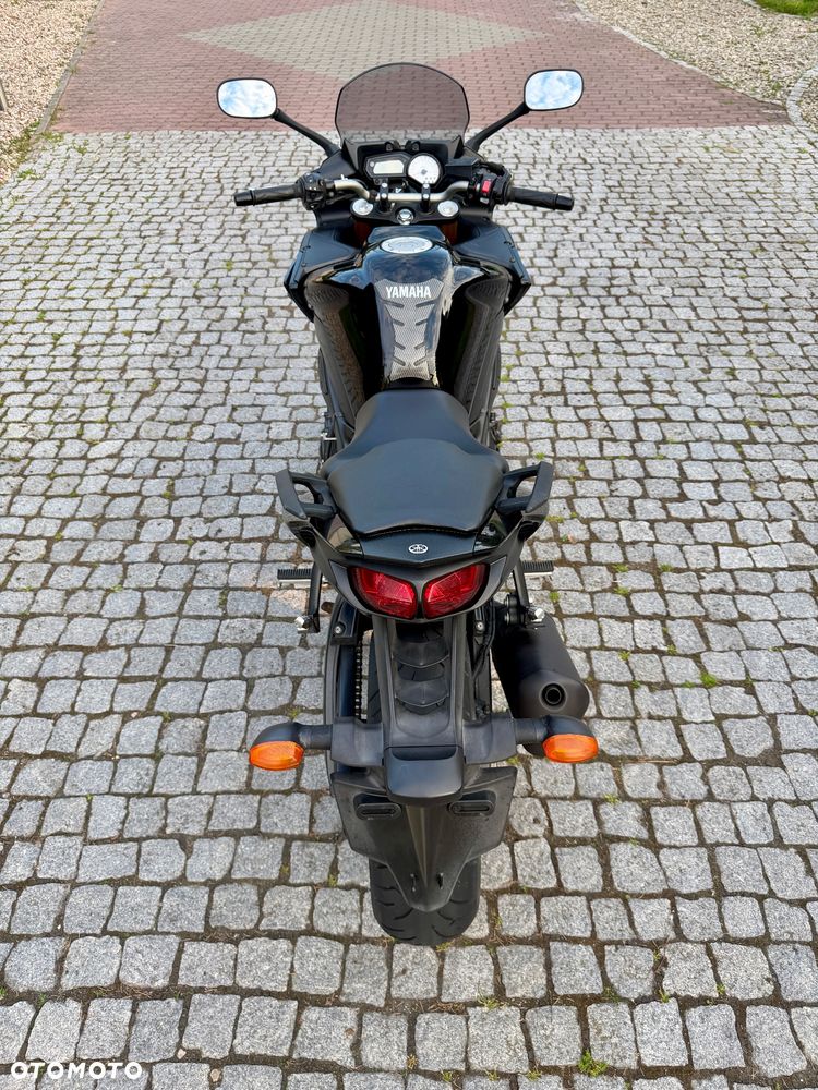 Yamaha FZ8 - 18