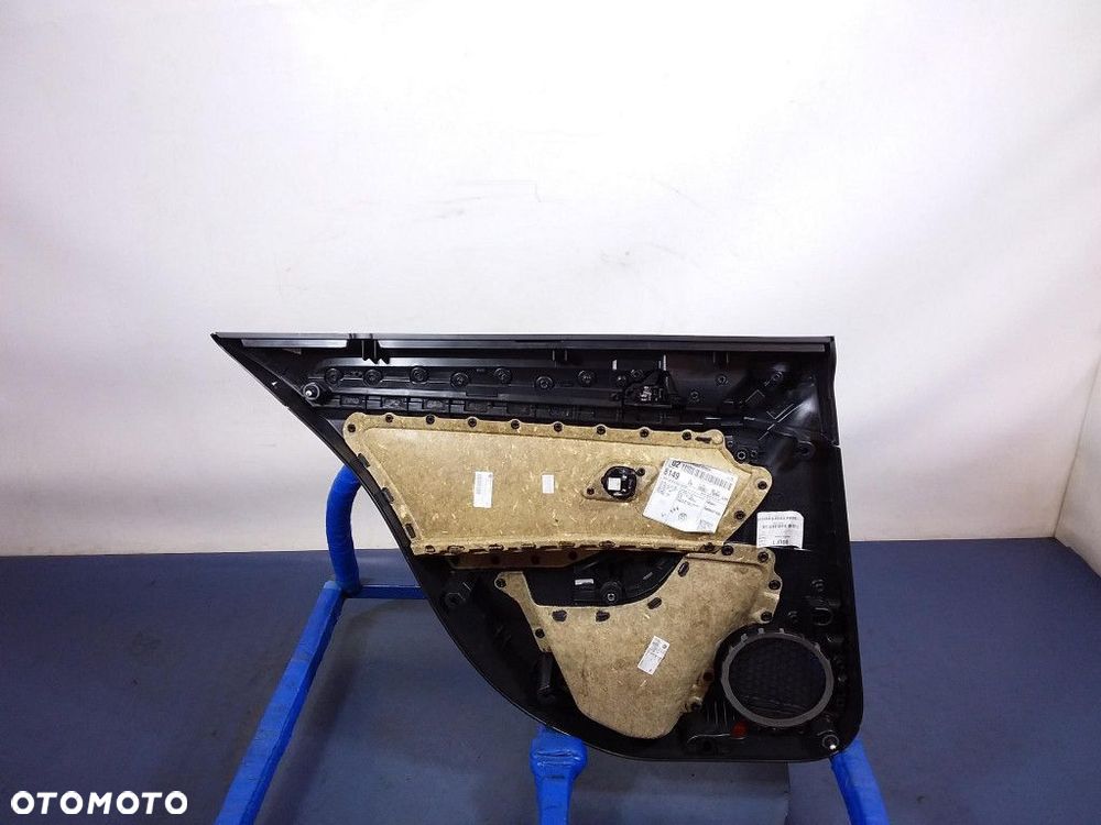 VW GOLF VII HB TAPICERKA BOCZEK DRZWI TYŁ PRAWY - 4