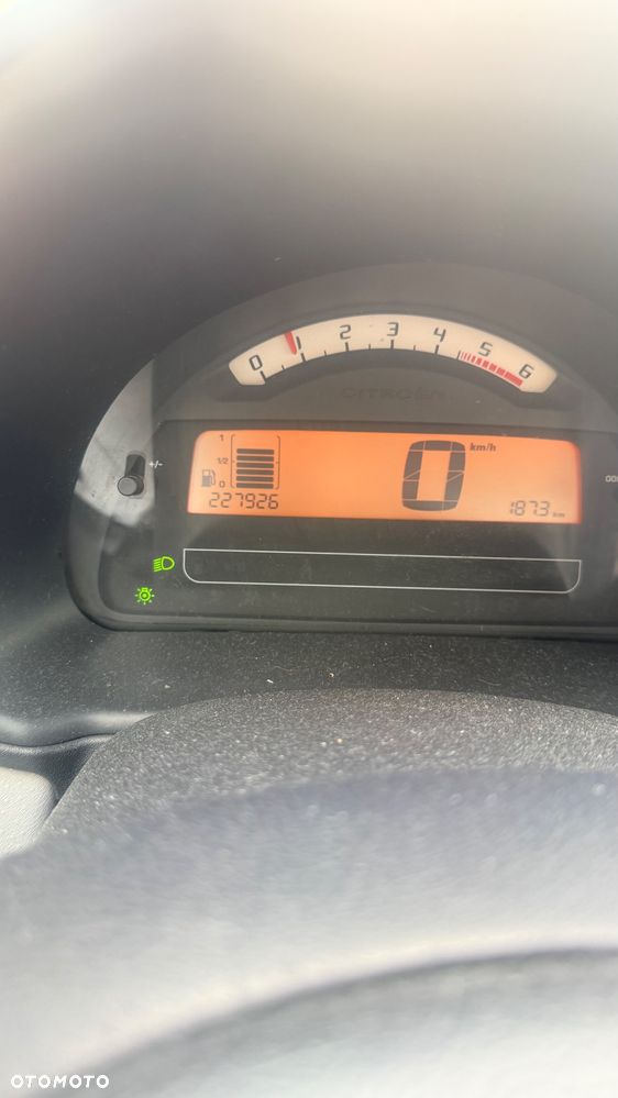 Citroën C3 1.6 HDi Impress Luxe - 8