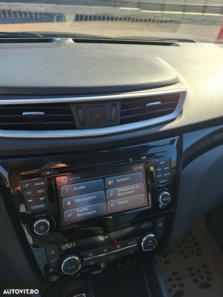 Nissan Qashqai 1.5 DCI Start/Stop N-Connecta - 8