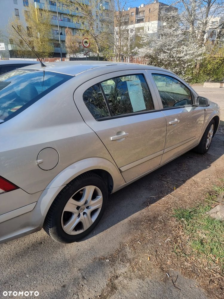 Opel Astra 1.3 CDTI - 6