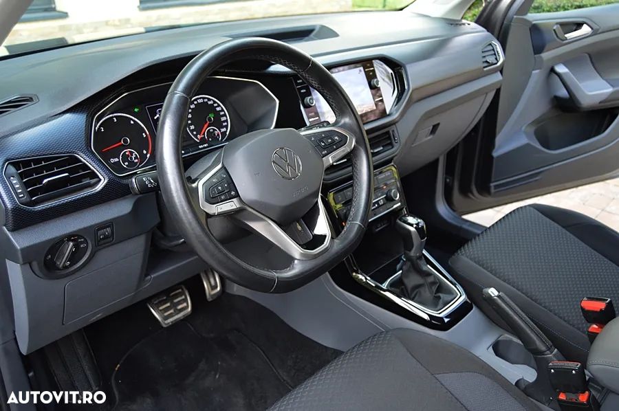 Volkswagen T-Cross 1.6 TDI DSG Life - 24