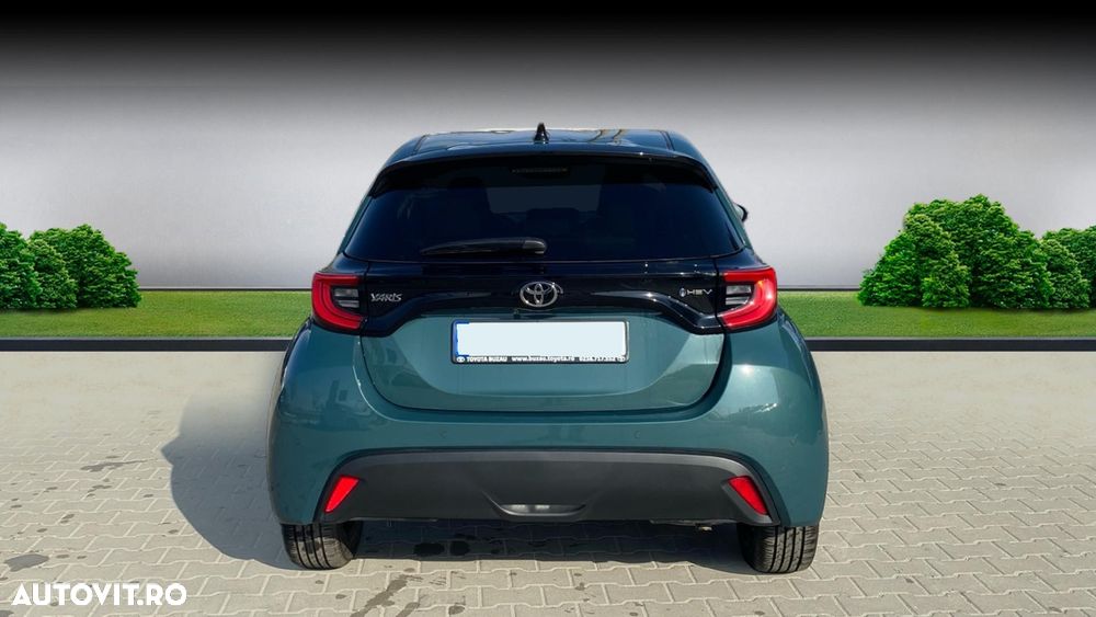 Toyota Yaris 1.5 VVT-i HSD Dynamic - 4