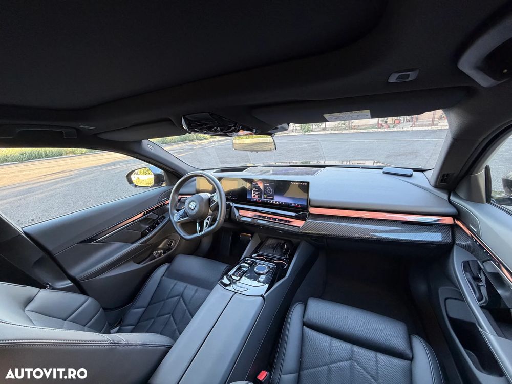 BMW Seria 5 520i Aut. - 11