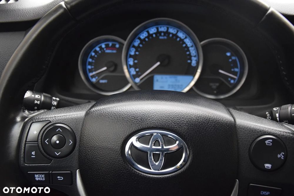 Toyota Auris 1.33 VVT-i Premium - 18