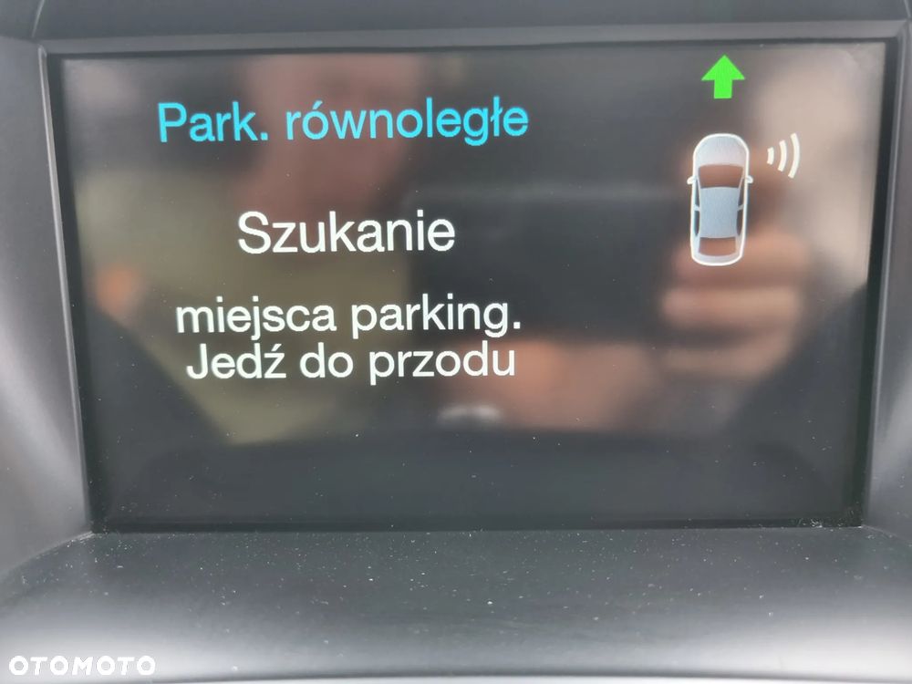 Ford C-MAX 1.5 TDCi Start-Stop-System Titanium - 26