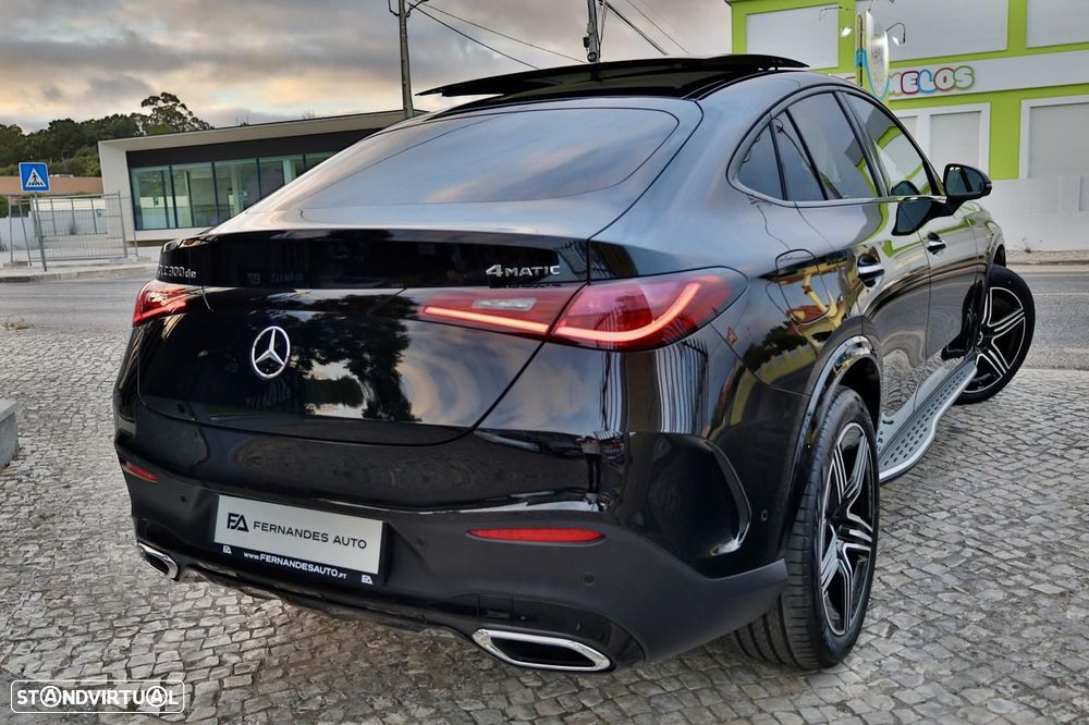 Mercedes-Benz GLC 300 de Coupe 4Matic - 16
