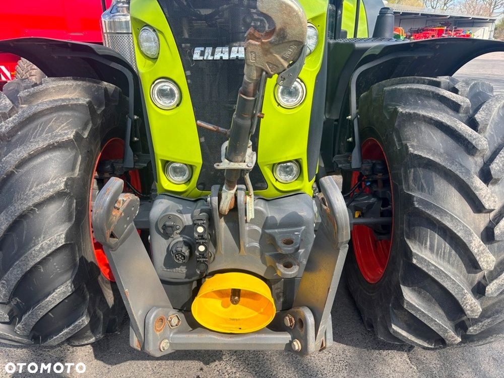 Claas ARION 660 CMATIC - 7