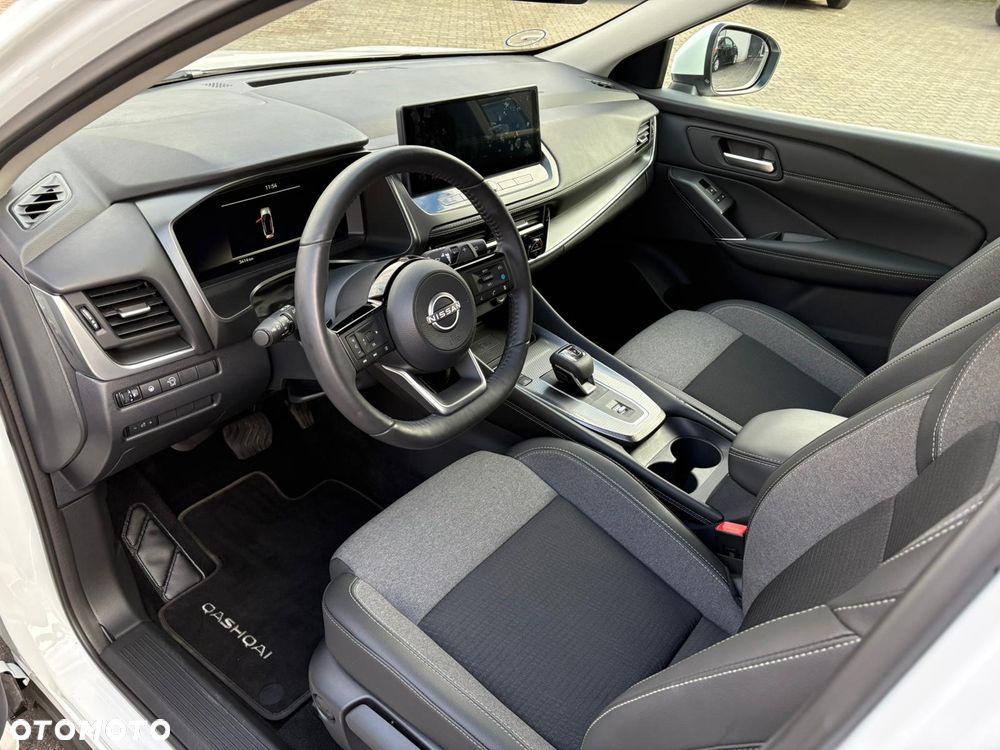 Nissan Qashqai - 14