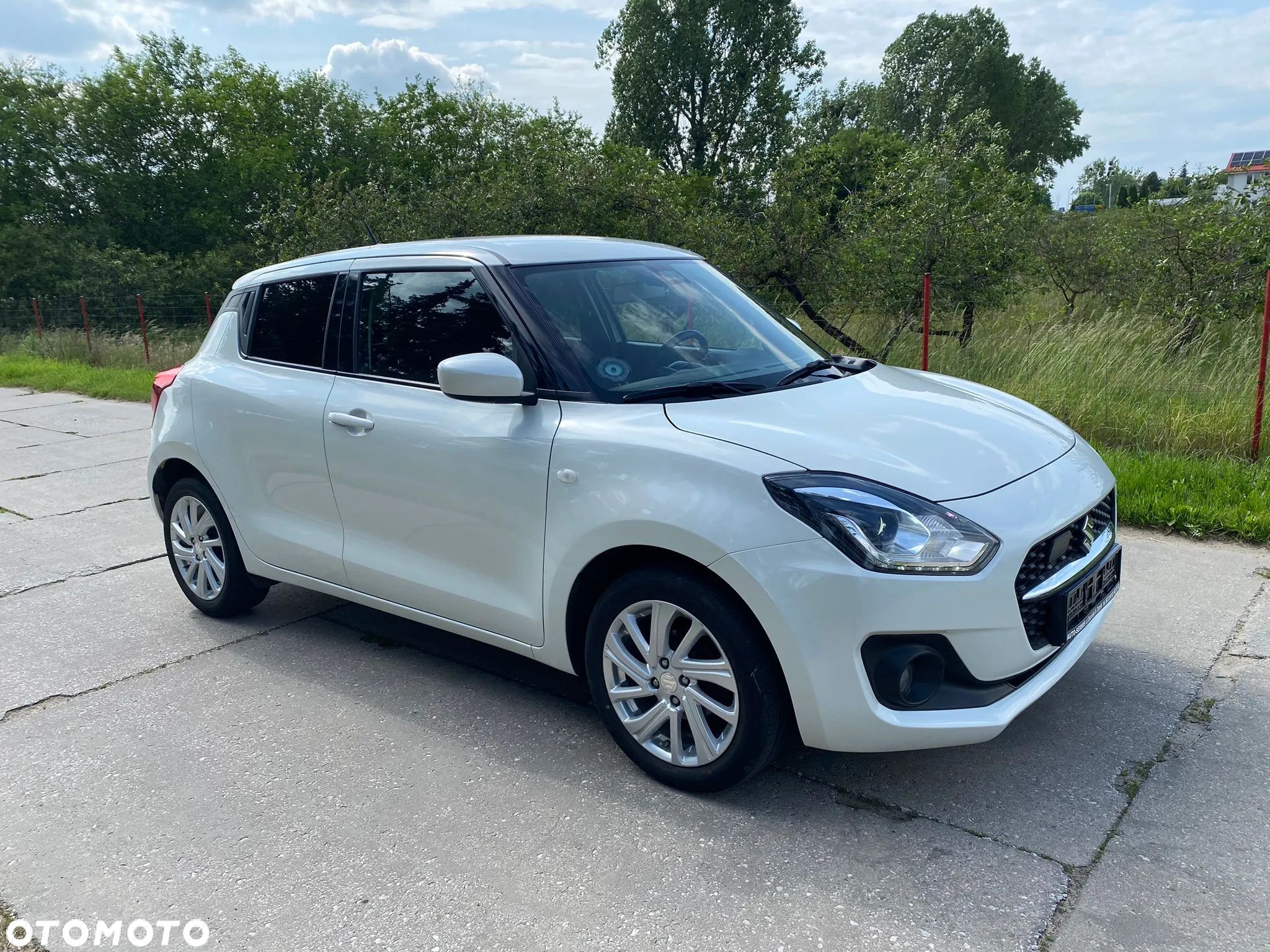 Suzuki Swift - 1