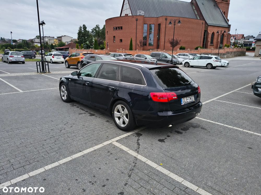 Audi A6 Allroad - 24
