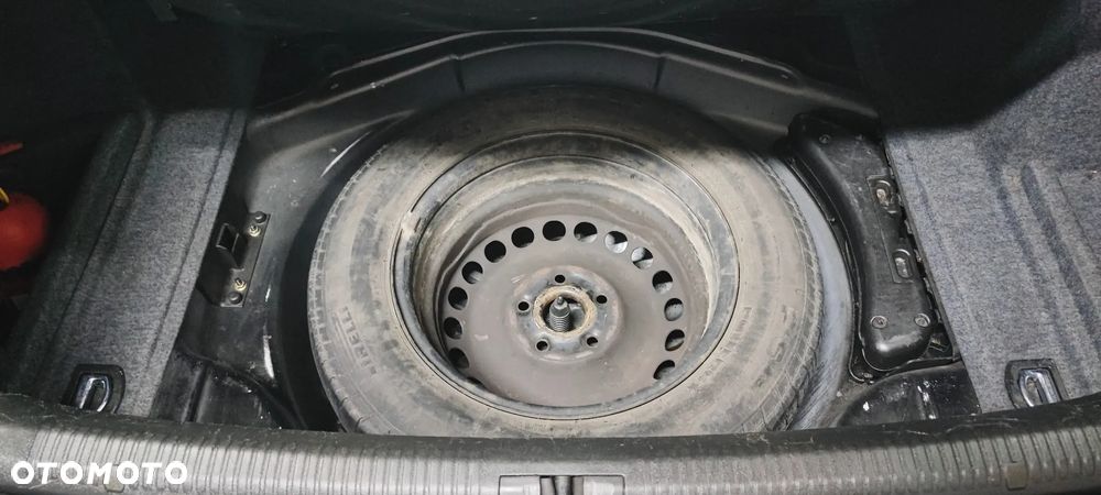 Audi A4 Limousine 1.6 - 16