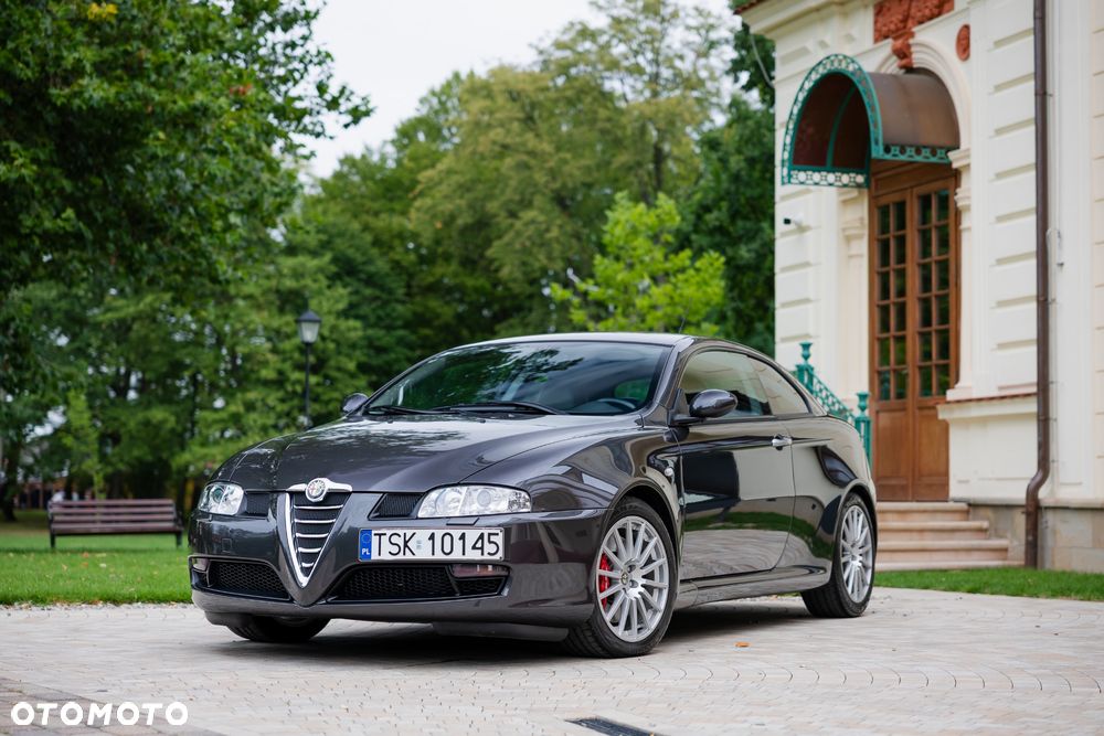 Alfa Romeo GT - 19