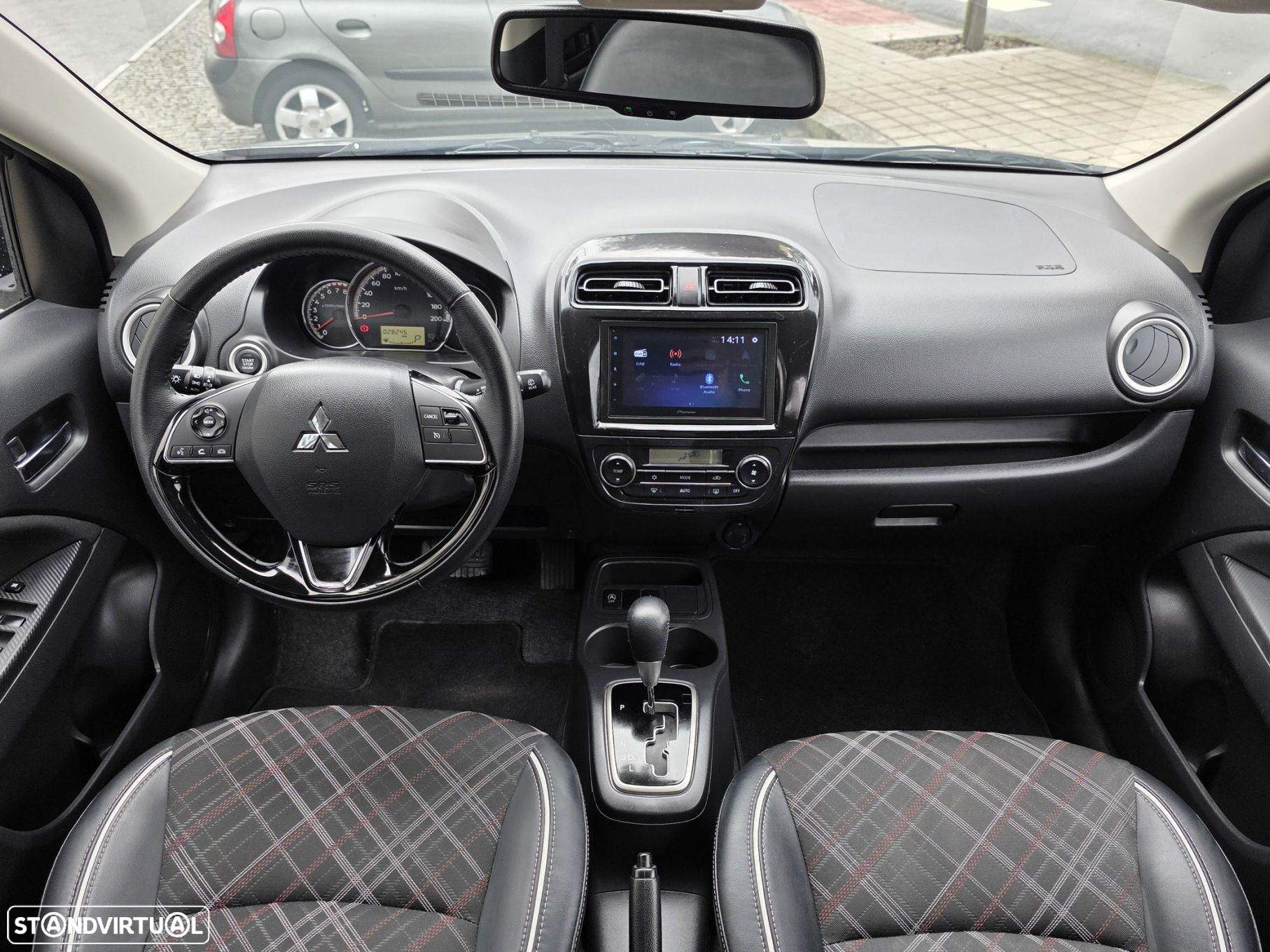 Mitsubishi Space Star 1.2 Connect Edition CVT - 12