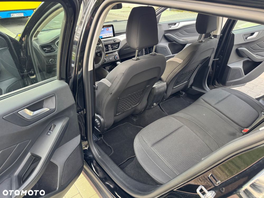 Ford Focus 1.5 EcoBlue STart-Stopp-System TITANIUM - 7