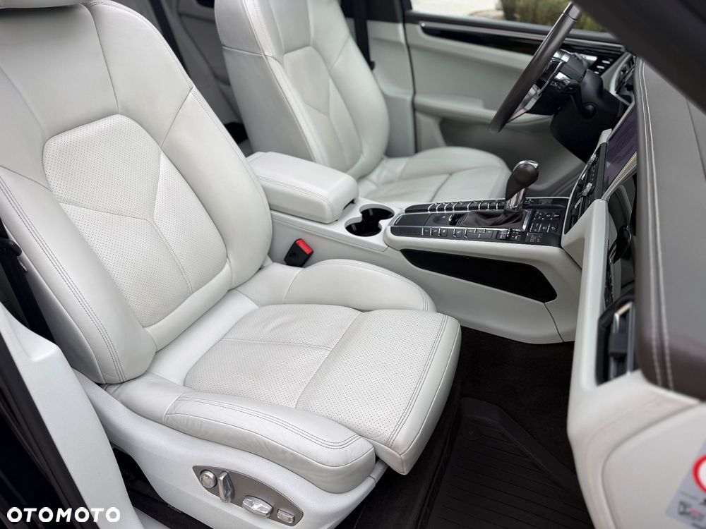 Porsche Macan - 20