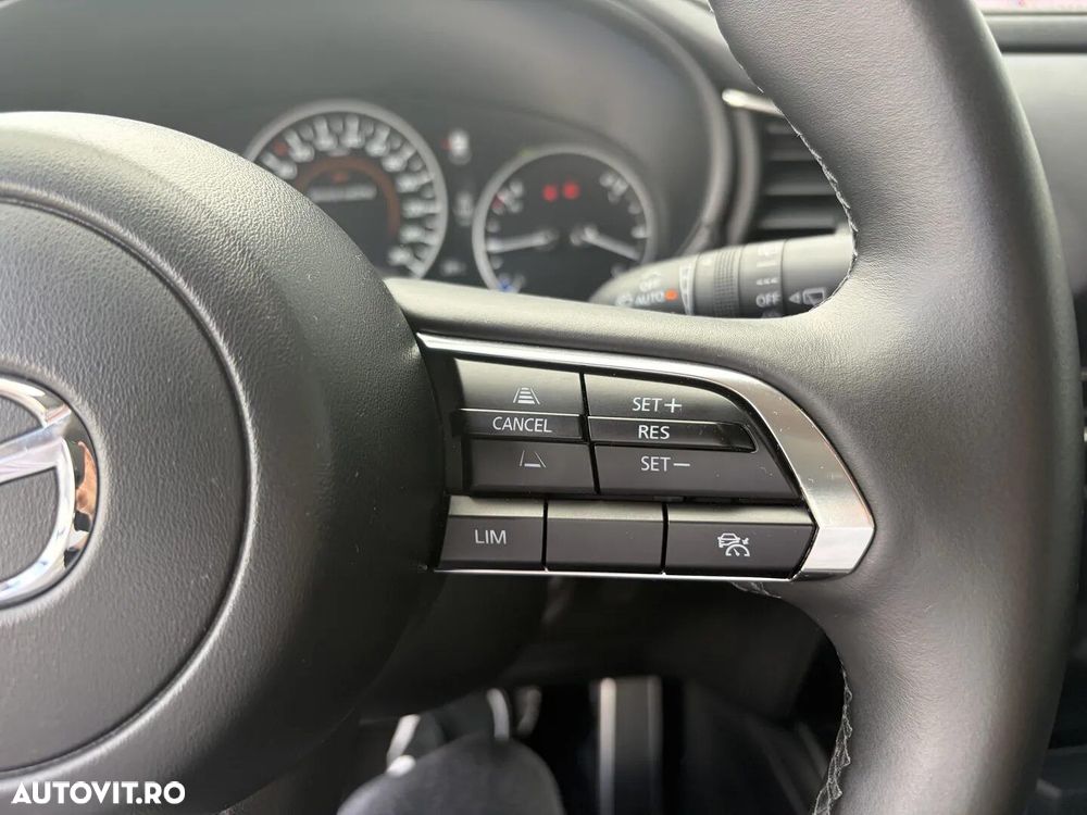 Mazda CX-30 e-SKYACTIV X186 AT MHEV Center-Line - 16