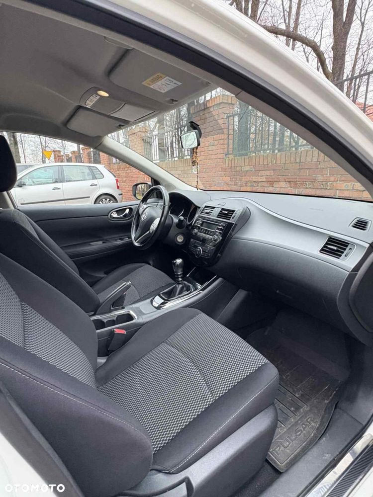 Nissan Pulsar 1.2 DIG-T Tekna EU6 - 12