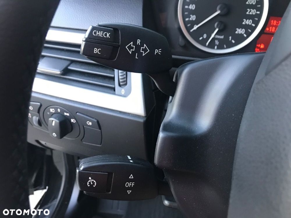 BMW Seria 5 - 12