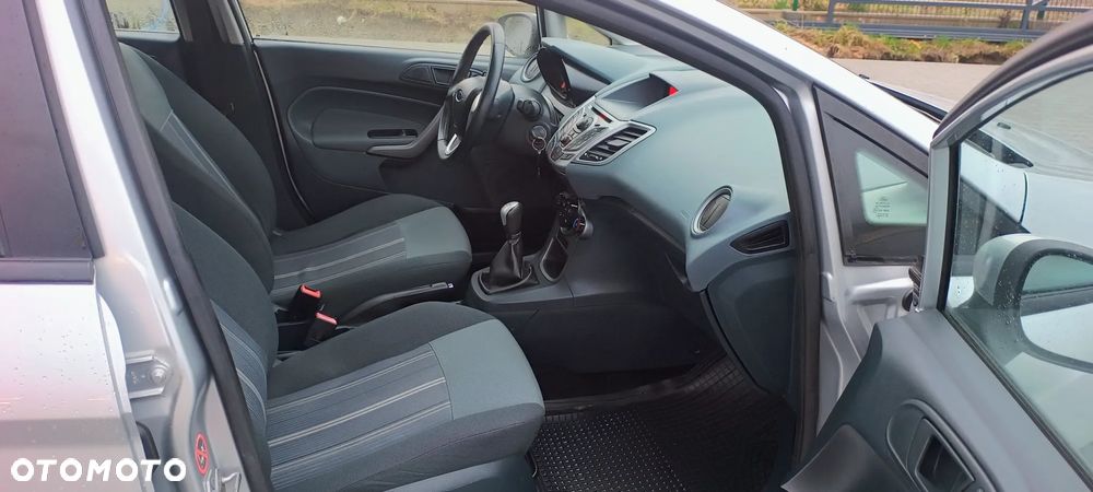 Ford Fiesta 1.25 Viva - 13