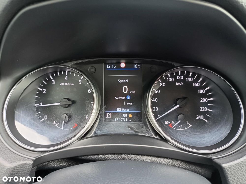 Nissan Qashqai - 22