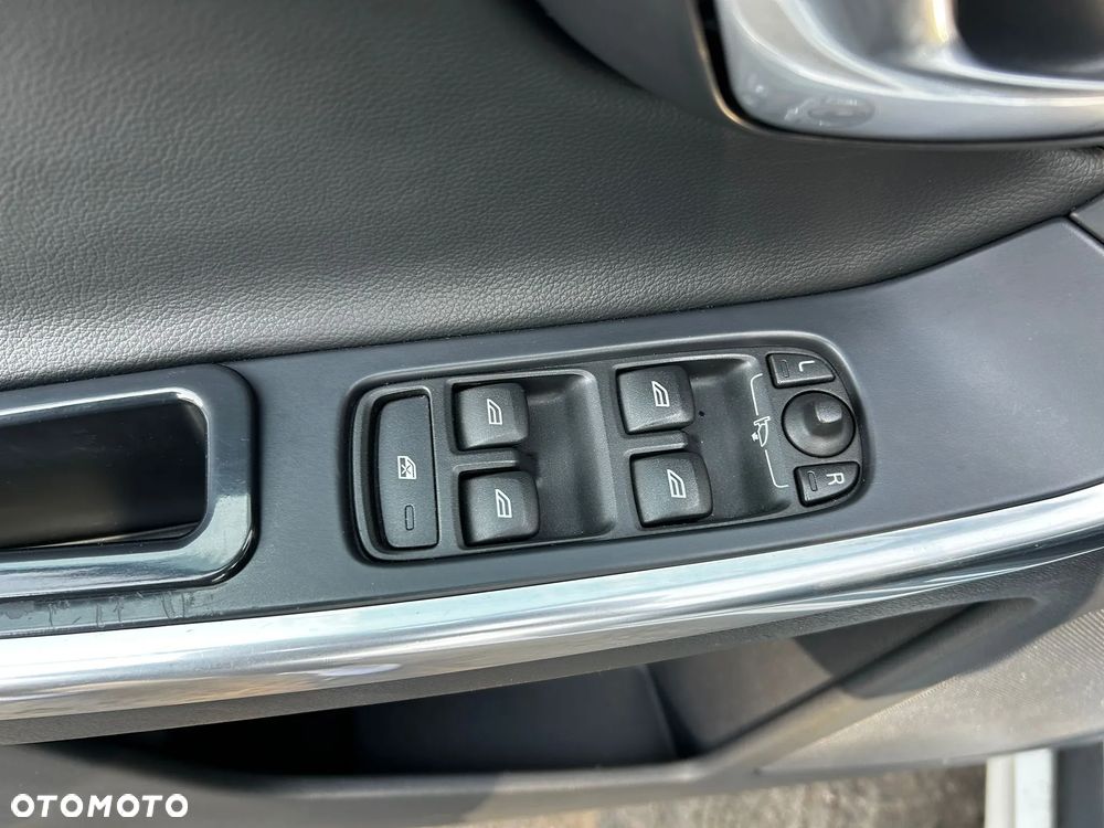 Volvo XC 60 D4 Summum - 23