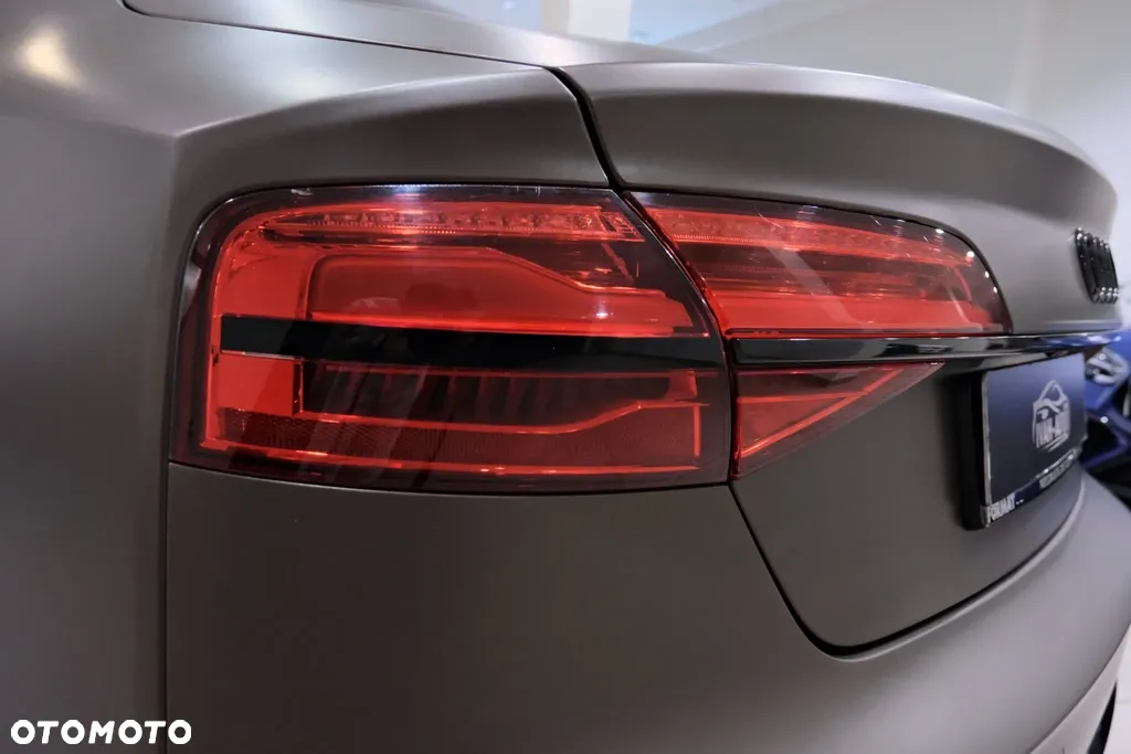 Audi A8 4.2 TDI clean diesel L Quattro - 10