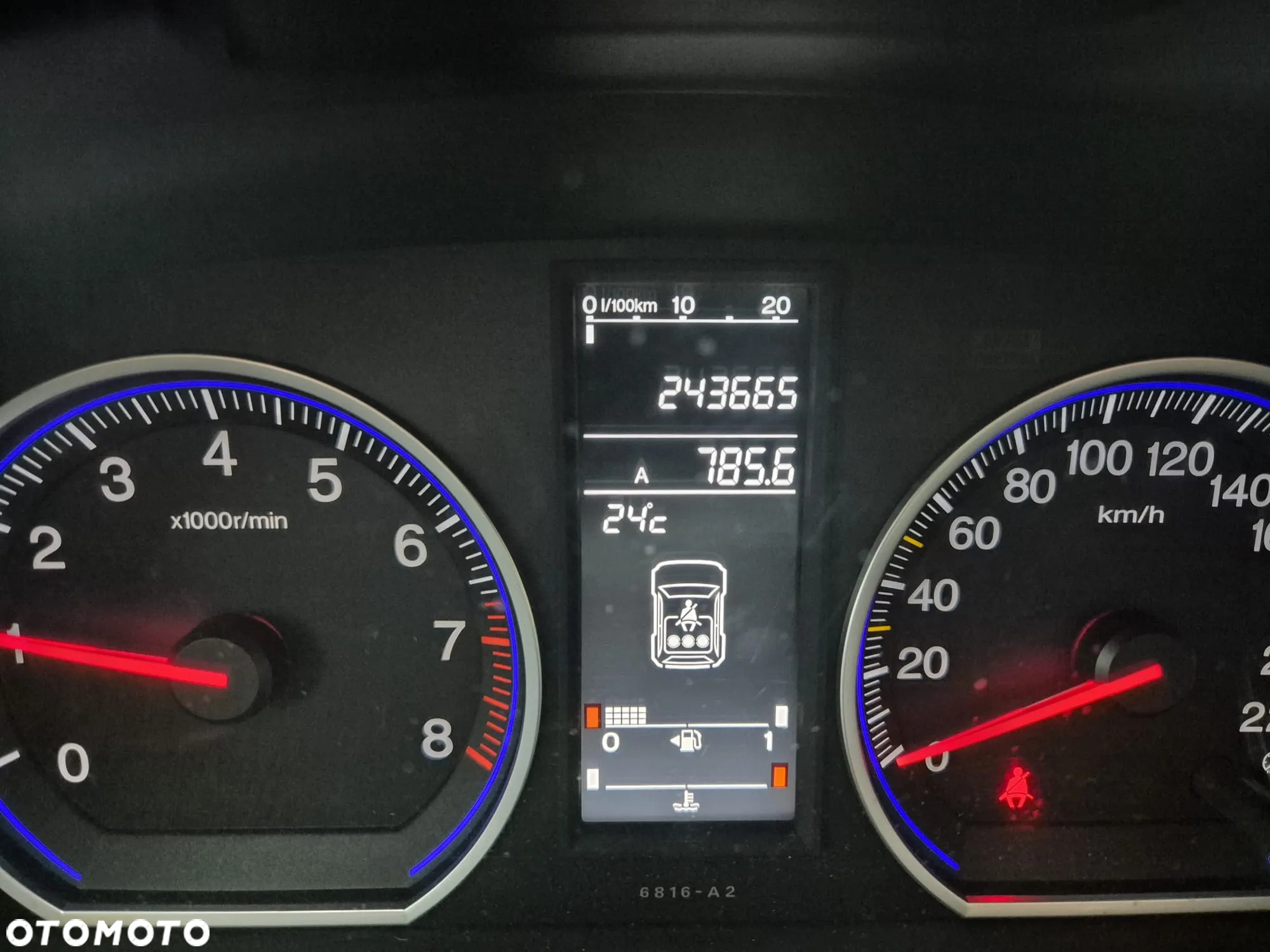 Honda CR-V - 13