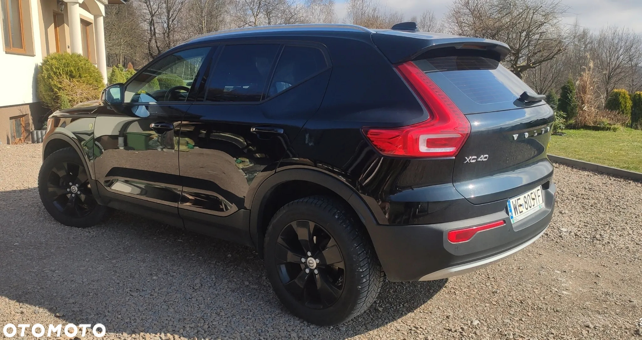 Volvo XC 40 T3 Momentum Pro - 21