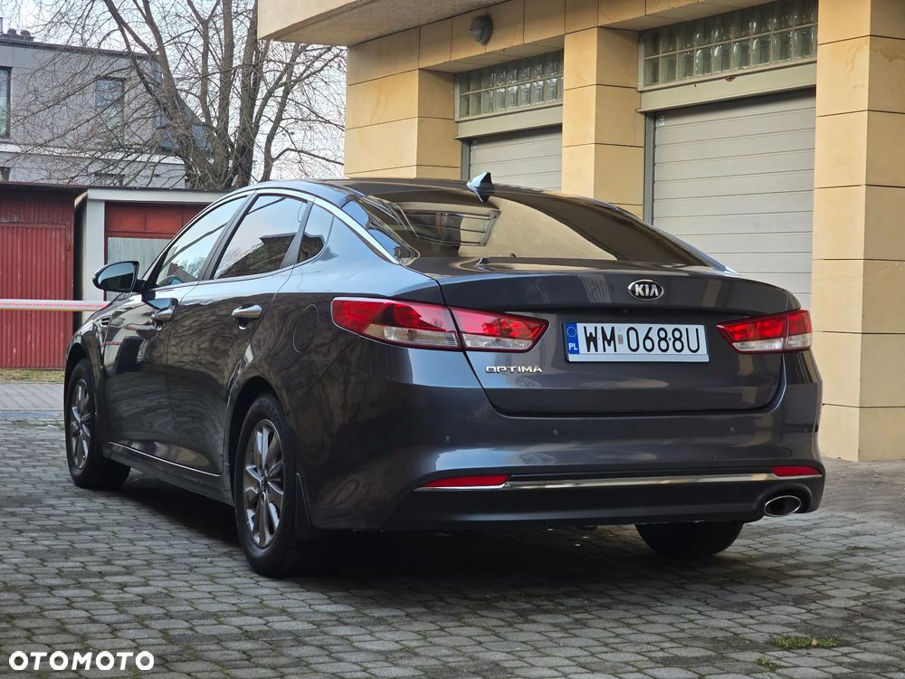 Kia Optima 1.7 CRDI L - 12