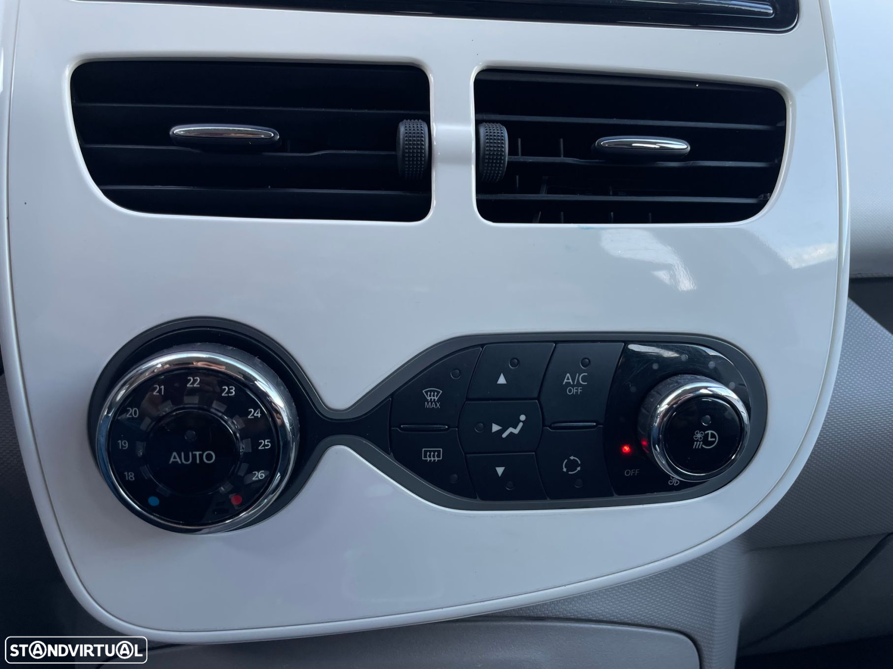 Renault Zoe (c/ Bateria) Life 40 Q90 - 21
