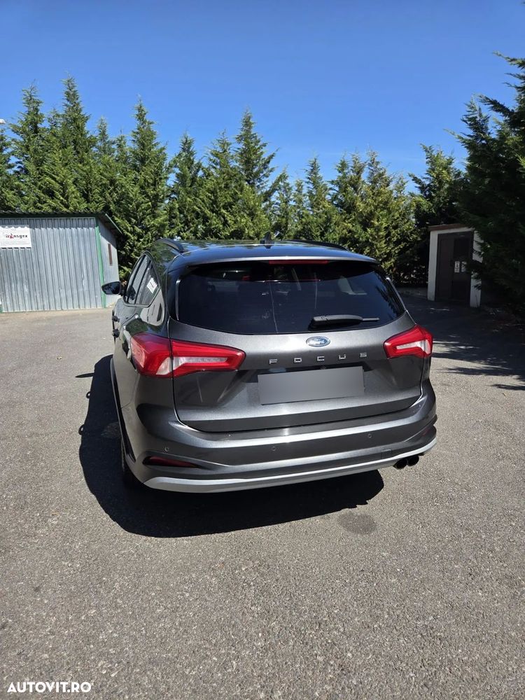 Ford Focus - 5