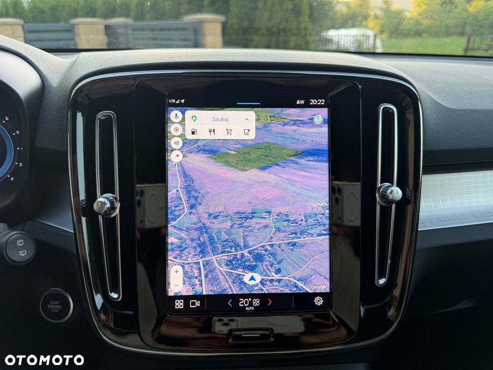 Volvo XC 40 B3 Plus Bright - 18