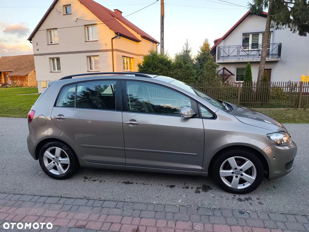 Volkswagen Golf 2009 photo 3