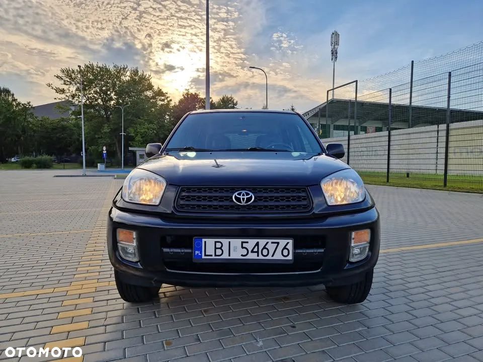Toyota RAV4 - 5