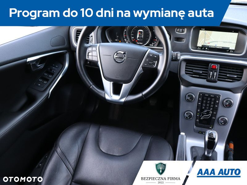 Volvo V40 - 8