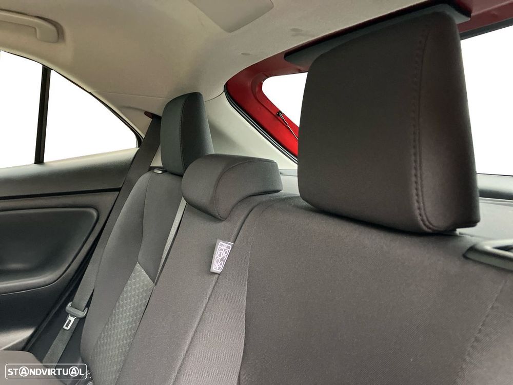 Toyota Yaris Cross 1.5 HDF Comfort Plus - 18